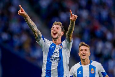 El defensa central espanyolista se vistió de killer ante el Amorebieta. Además de mandar en la zaga, protagonizó la remontada perica con dos goles en jugadas de estrategia.