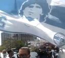 Hinchas de Gimnasia hicieron una caravana de La Plata a Buenos Aires para apoyar a Maradona