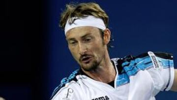 Ferrero gana con autoridad a Mello y acompañará a Montañés en tercera ronda