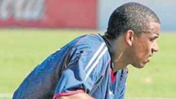 <b>DE VUELTA A 'CASA'. </b>El brasileño Álvaro regresa hoy a La Romareda con los colores del Levante.