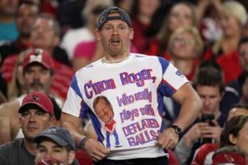 La cl¨¢sica chanza de que Goodell tiene desinflados los balones. Lo inquietante llega cuando te preguntas si habr¨¢ sido Tom Brady. ?Qu¨¦ pensar¨¢ Giselle de todo esto?