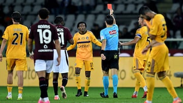 Juan Cuadrado, expulsado en la derrota de Pisa contra Torino.