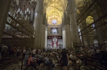 La Catedral de Sevilla preparada para la boda de Sergio Ramos y Pilar Rubio