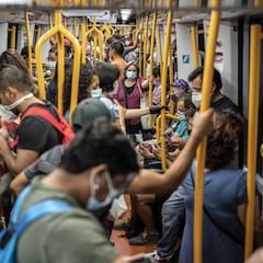 El gel hidroalcohólico tampoco tapa la realidad del Metro de Madrid
