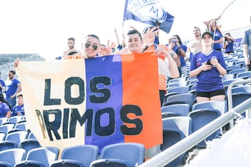 Más de 3 mil hinchas de Millonarios acudieron al Camping World Stadium de Orlando, Estados Unidos para el partido ante Everton por la Florida Cup.