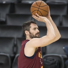 Cleveland Cavaliers cae sin el 'indisciplinado' Kevin Love