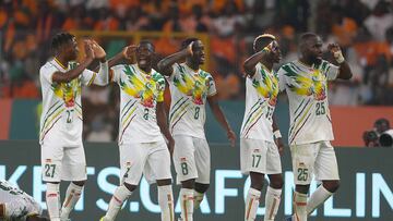Bouake (Cote D''ivoire), 03/02/2024.- Nene Dorgeles of Mali (L) celebrates scoring a goal with teammates during the CAF 2023 Africa Cup of Nations quarter final match Mali vs Cote d'Ivoire held at Peace Stadium in Bouake, Cote DIvoire, 03 February 2024. (Costa de Marfil) EFE/EPA/Djaffar Ladjal / BackpagePix