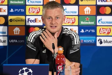 Bern (Switzerland Schweiz Suisse), 13/09/2021.- Manchester United's head coach Ole Gunnar Solskjaer attends a press conference at the Wankdorf stadium in Bern, Switzerland, 13 September 2021. BSC Young Boys will face, on 14 September 2021, Manchester Unit