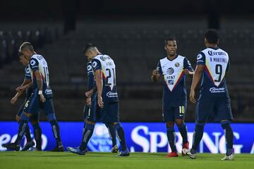 Giovani dos Santos mandó el servicio al área, Sauro intervino en la jugada y desafortunadamente para su causa la metió  al fondo de su propia portería.