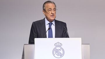 Florentino Pérez, presidente del Real Madrid, durante su discurso en la Asamblea de Socios del club blanco en noviembre de 2021.