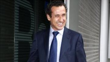 <b>CONFIANZA.</b> Valdano transmitió la confianza del club a la plantilla.
