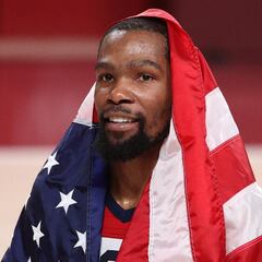 USA relay dominance cuts China's lead in medal table