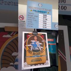 Vídeo: Esta es la mercancía oficial y no oficial de Paul McCartney en el Foro Sol