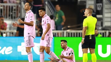 FORT LAUDERDALE, FLORIDA - AUGUST 30: Lionel Messi #10 of Inter Miami CF reacts after being knocked down in the first half during a match between Nashville SC and Inter Miami CF at DRV PNK Stadium on August 30, 2023 in Fort Lauderdale, Florida.   Megan Briggs/Getty Images/AFP (Photo by Megan Briggs / GETTY IMAGES NORTH AMERICA / Getty Images via AFP)