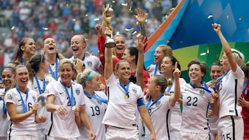 Estas son algunas de las playeras más bonitas de USA Femenil a lo largo de su historia, entre ellas está el jersey con la que ganaron el Campeonato Mundial de Canadá 2015.