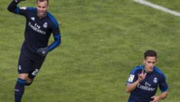 Lucas Vázquez celebra su gol ante el Rayo.