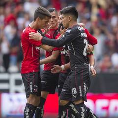 Atlas vence a Pachuca y se acerca a la Liguilla