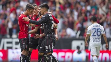 Los Zorros le pegaron a los hidalguenses con solitaria anotaci&oacute;n de Mat&iacute;as Alustiza y se enfilan hacia la Fiesta Grande del f&uacute;tbol mexicano.