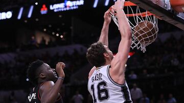 SAN ANTONIO, TX - MAY 03: Pau Gasol #16 of the San Antonio Spurs dunks against Clint Capela #15 of the Houston Rockets during Game Two of the NBA Western Conference Semi-Finals at AT&amp;T Center on May 3, 2017 in San Antonio, Texas. NOTE TO USER: User expressly acknowledges and agrees that, by downloading and or using this photograph, User is consenting to the terms and conditions of the Getty Images License Agreement.   Ronald Martinez/Getty Images/AFP
 == FOR NEWSPAPERS, INTERNET, TELCOS &amp; TELEVISION USE ONLY ==