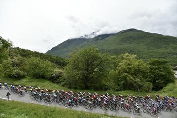 Giulio Ciccone del Trek-Segafredo fue el ganador de la etapa entre Lovere y Ponte di Legno. Richard Carapaz se mantiene como líder de la general.