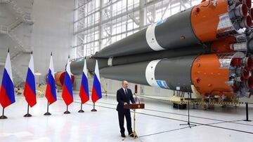 Tsiolkovsky (Russian Federation), 12/04/2022.- Russian President Vladimir Putin delivers a speech, as he visits the Vostochny cosmodrome outside the city of Tsiolkovsky, some 180 km north of Blagoveschensk, in the far eastern Amur region, Russia, 12 April