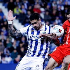 Miguel, fuera de lista ante la Real B por molestias; entra Sule, el hermano de Munir