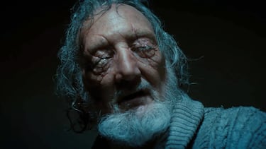 Muchos no lo recuerdan, pero Robert Englund (Freddy Krueger) interpretó a un personaje clave de ‘Stranger Things’