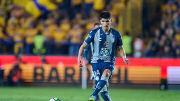 Miguel Tapias, primer refuerzo de Chivas