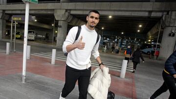 Mat¨ªas Dituro, en el aeropuerto.