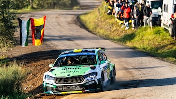 Cohete Suárez, con el Skoda.