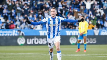Borja Garc¨¦s celebra un gol con el Legan¨¦s.