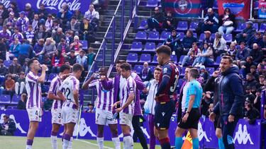 Valladolid 30/3/2024. Jornada 33 de la Liga HIPERMOTION entre el Real Valladolid y el Levante UD.PEZZOLANO
Photogenic/Miguel Ángel Santos
