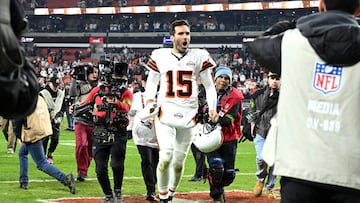 CLEVELAND, OHIO - DECEMBER 28: Joe Flacco #15 celebrates after their win against the New York Jets at Cleveland Browns Stadium on December 28, 2023 in Cleveland, Ohio.   Nick Cammett/Getty Images/AFP (Photo by Nick Cammett / GETTY IMAGES NORTH AMERICA / Getty Images via AFP)