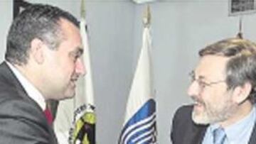 <b>CONVENIO. </b>El presidente de la LNFS y Jaime Lissavetzky.