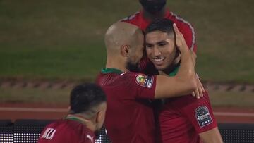 Achraf, maestro lanzando faltas: nuevo golazo de tiro libre