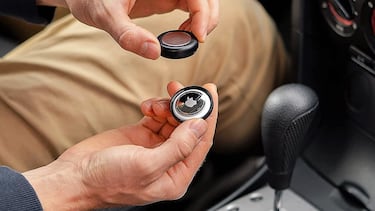 AirTag Apple: Ventajas y desventajas de usarlo como rastreador de coche