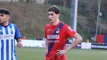 Los filiales vascos, pendientes del ariete del Aurrera de Ondarroa, Arruabarrena