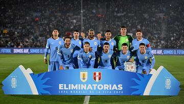 Uruguay's team players pose for a team photo during the 2026 FIFA World Cup South American qualifiers football match between Uruguay and Peru at the Centenario stadium in Montevideo on September 4, 2025. (Photo by EITAN ABRAMOVICH / AFP)