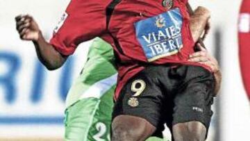 <b>RECUPERADO. </b>Webó reapareció el domingo tras su segunda lesión.