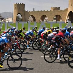 El coronavirus se cuela en el pelotón