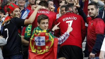 La afici&oacute;n de Portugal se encomienda a su l&iacute;der y a su goleador, Cristiano, para un partido decisivo en Lyon.
 
 