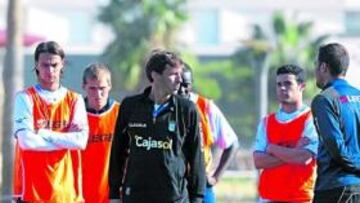 Ziganda habla con sus jugadores