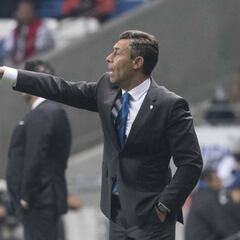 Pedro Caixinha, gustoso con el fútbol de Cruz Azul