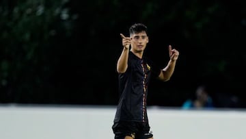 El ariete estadounidense apareci&oacute; a los 21 minutos para poner el tanto de la igualada ante el Jong FC Utrecht. Ya tiene 6 goles en la temporada.