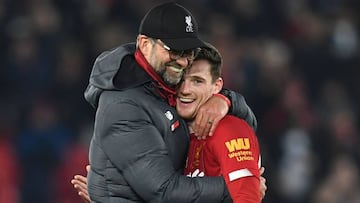 Klopp: "It would be crazy to think the title race is over"