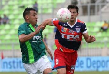 Santiago Wanderers venció a San Marcos en Valparaíso y alcanzó a la U