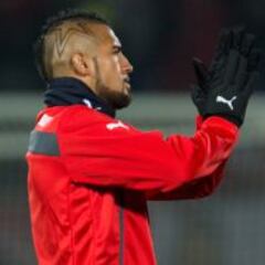 La Roja cuida la rodilla de Vidal para que esté 100% ante Brasil