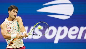 Carlos Alcaraz, durante su partido contra Dominik Koepfer en el US Open.