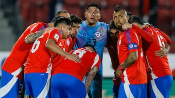 Futbol, Chile vs Ecuador.
Primera rueda, clasificatorias al Mundial 2026.
El equipo de la seleccion chilena es fotografiado durante el partido clasificatorio al Mundial 2026 contra Ecuador disputado en el estadio Nacional de Santiago, Chile.
25/03/2025
Andres Pina/Photosport
Football, Chile vs Ecuador.
Round one, 2026 World Cup Qualifiers.
Chile’s team are pictured during a 2026 World Cup qualifier match against Ecuador at the National stadium in Santiago, Chile.
25/03/2025
Andres Pina/Photosport
