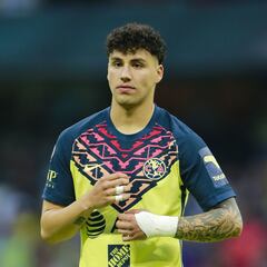 Las jugosas ventas del América a Europa en la era Santiago Baños